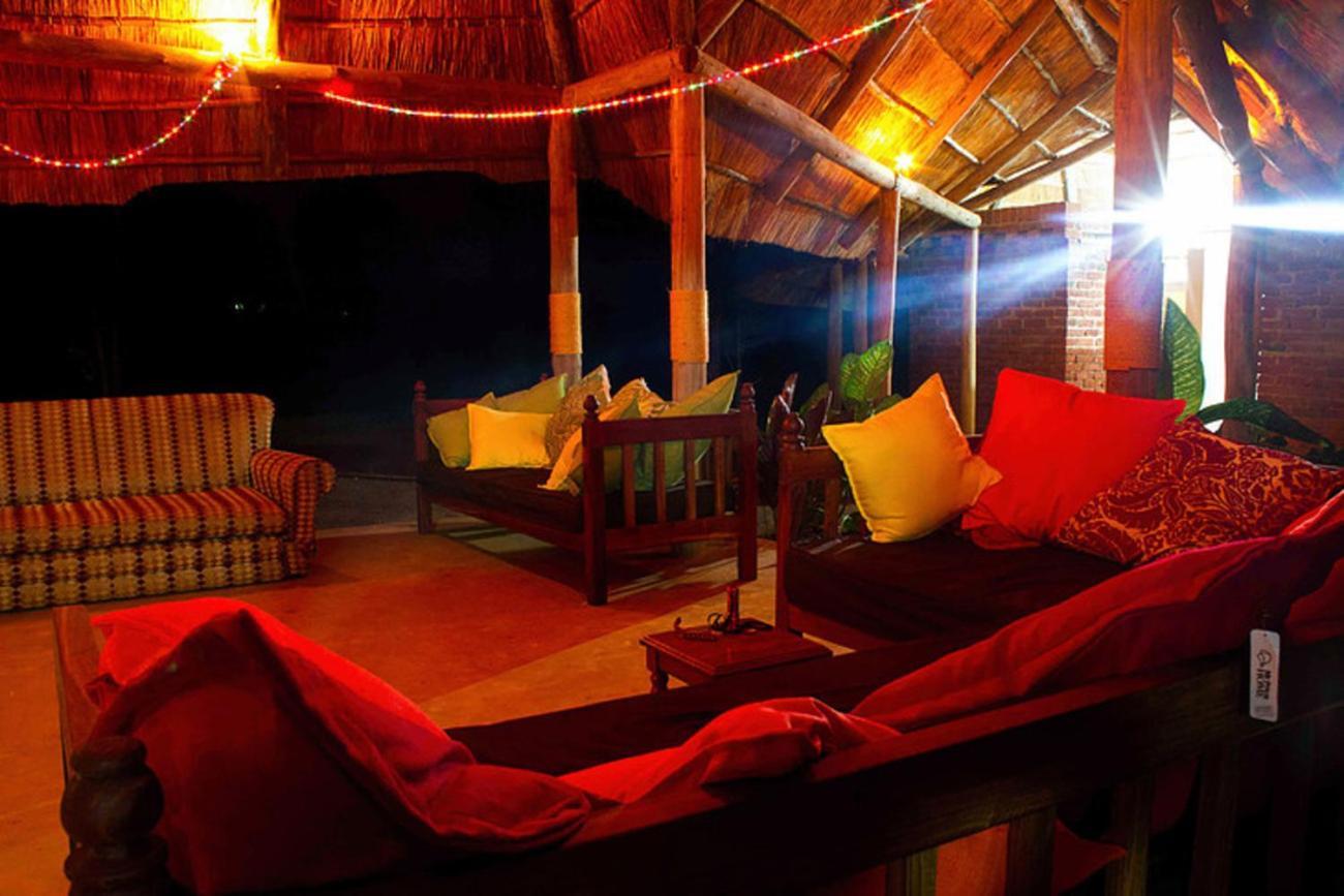Simbamwenni Lodge And Camping Morogoro Exterior foto